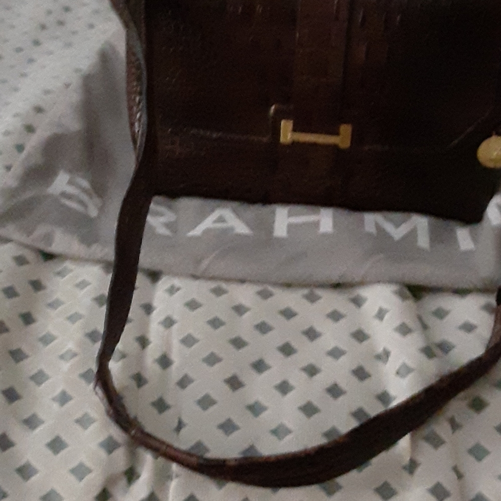 A Brahmin shoulder bag gaitor